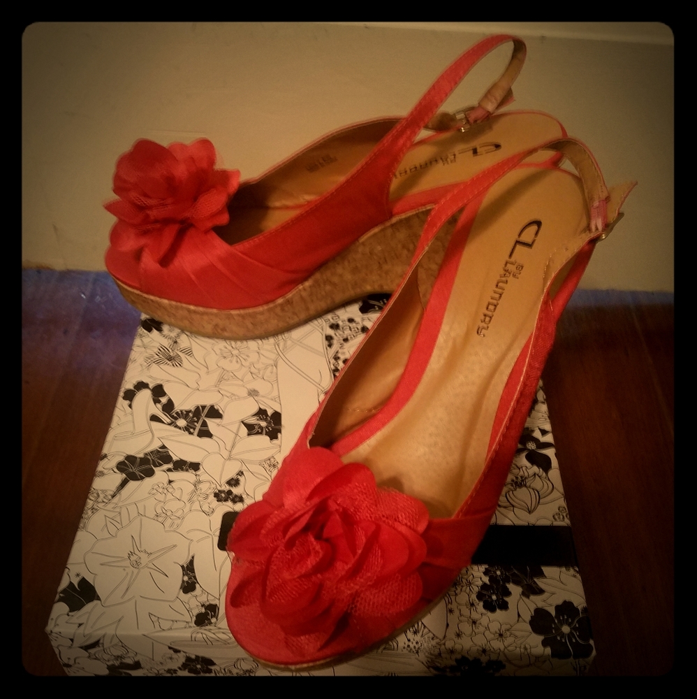 Coral and Cork Wedges